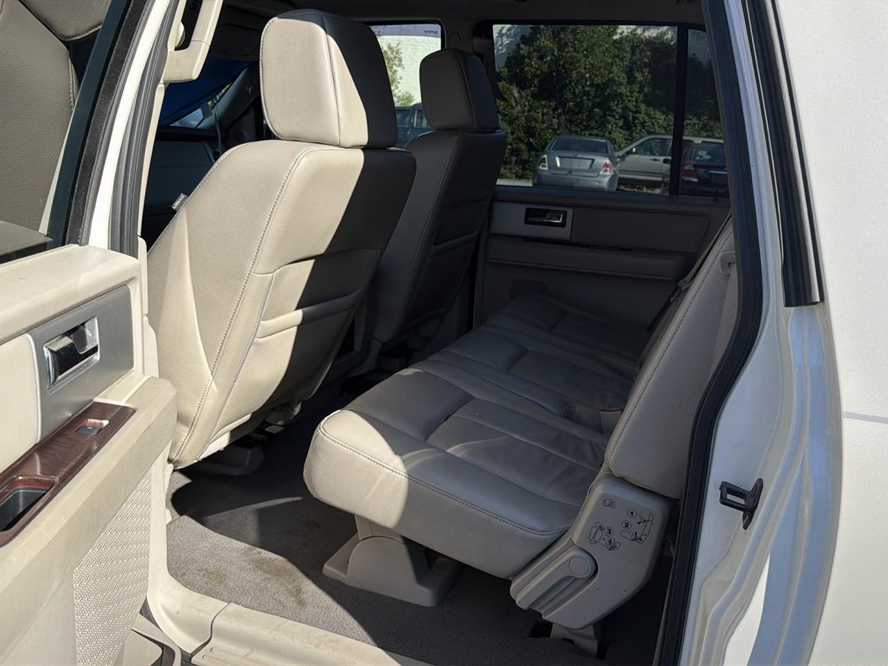 Ford Expedition EL Limited 2WD 2007