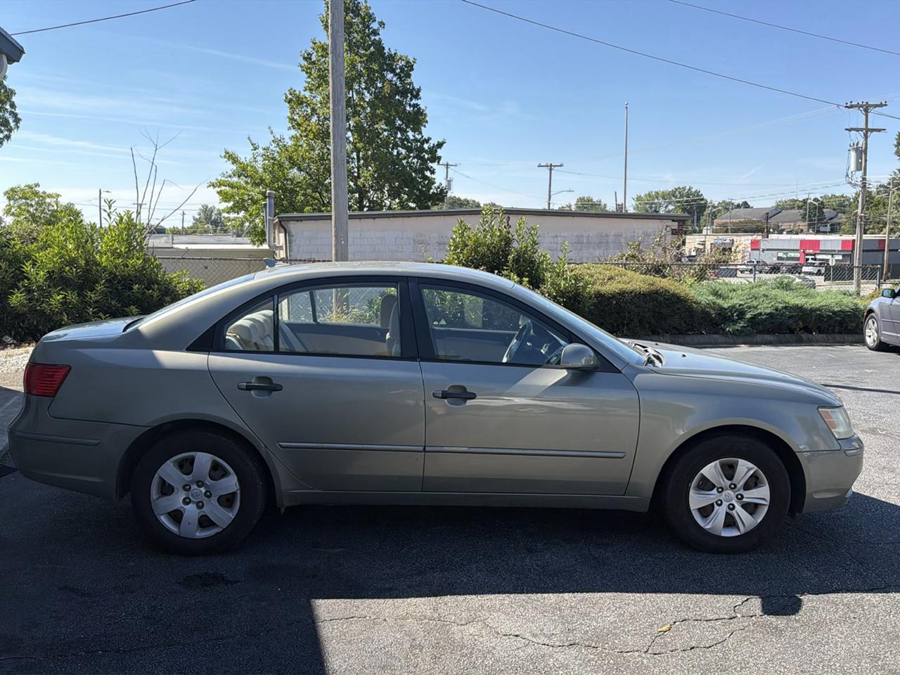Hyundai Sonata GLS 2010