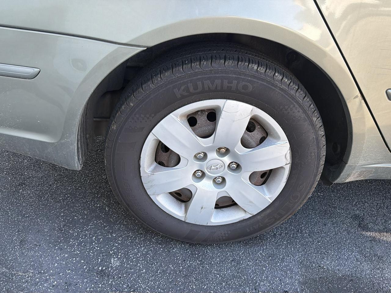 Hyundai Sonata GLS 2010