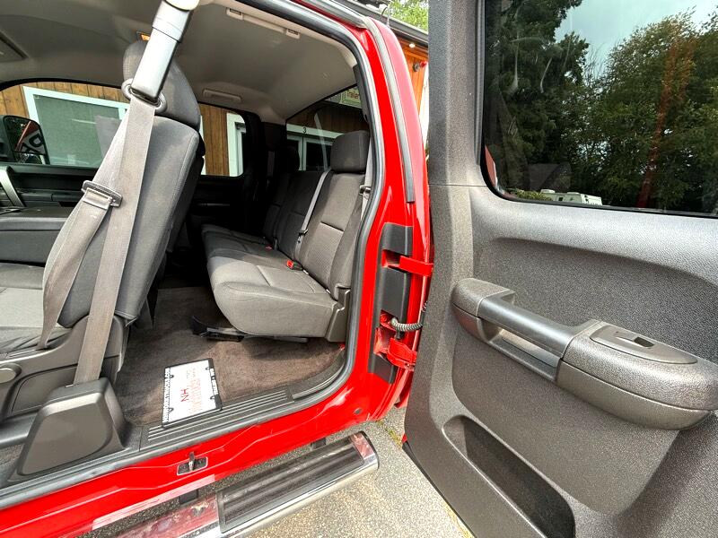 Chevrolet Silverado 2500HD  2013 Chevrolet Silverado 2500HD  2013