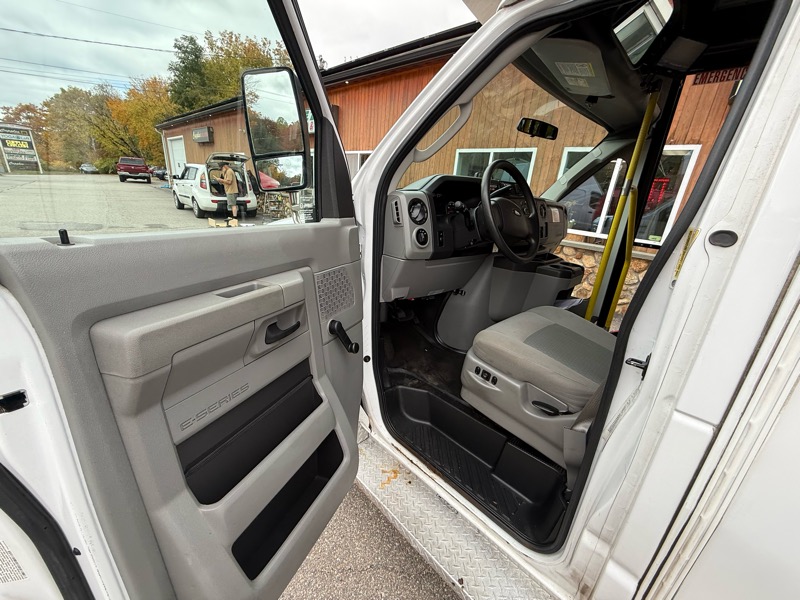 Ford Econoline  2016 Ford Econoline  2016