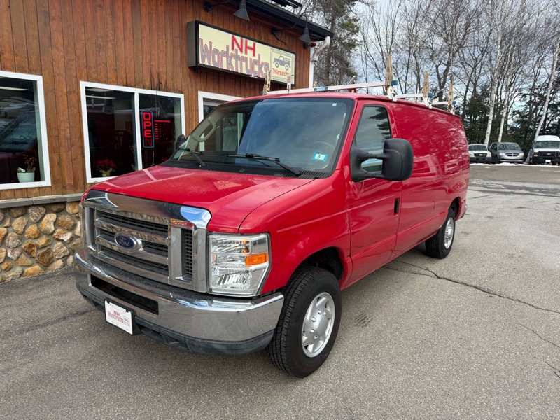 2012 Ford E-Series Base's photo