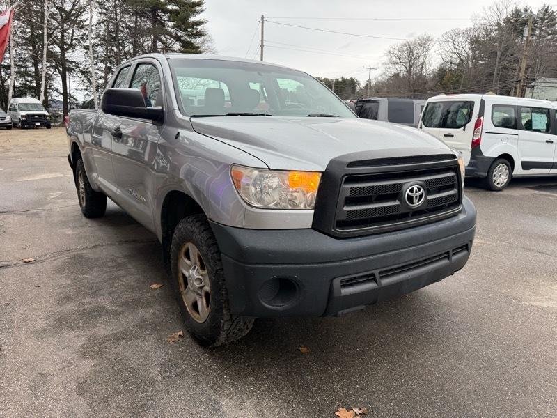 Toyota Tundra  2013