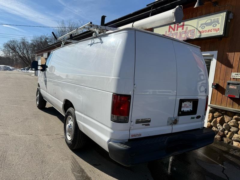 Ford Econoline Cargo Van E-250 Ext Commercial 2014