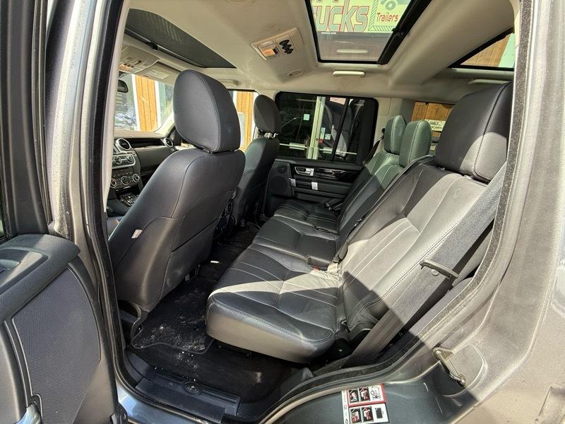 Land Rover LR4  2016