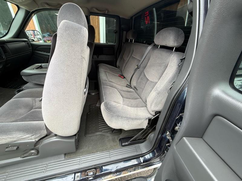 GMC Sierra 1500 SL Ext. Cab 4WD 2006