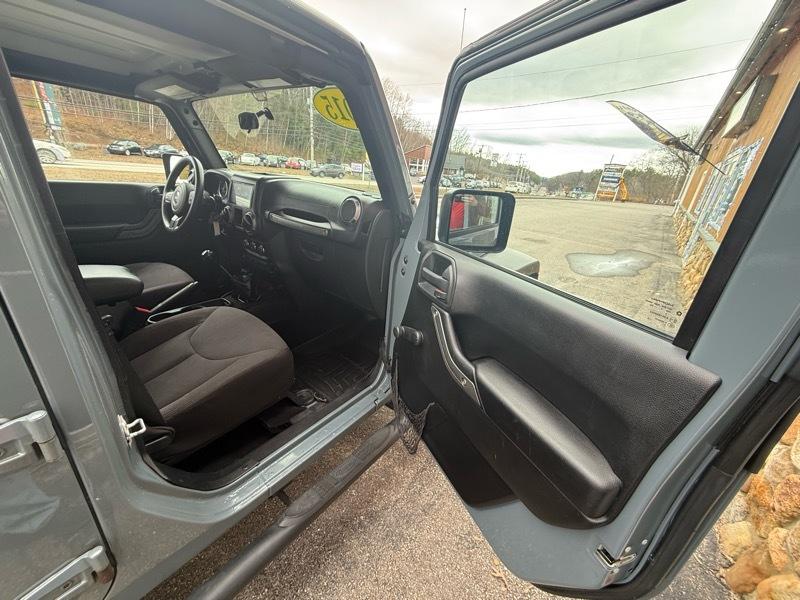 Jeep Wrangler Unlimited Sport 4WD 2015