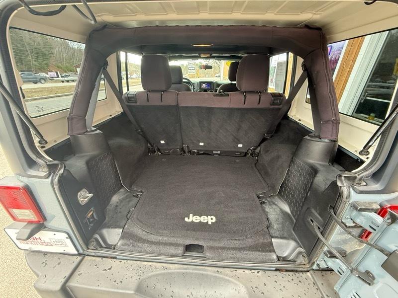 Jeep Wrangler Unlimited Sport 4WD 2015