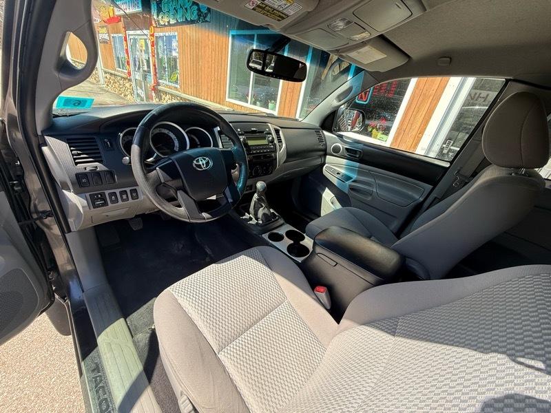 Toyota Tacoma  2012