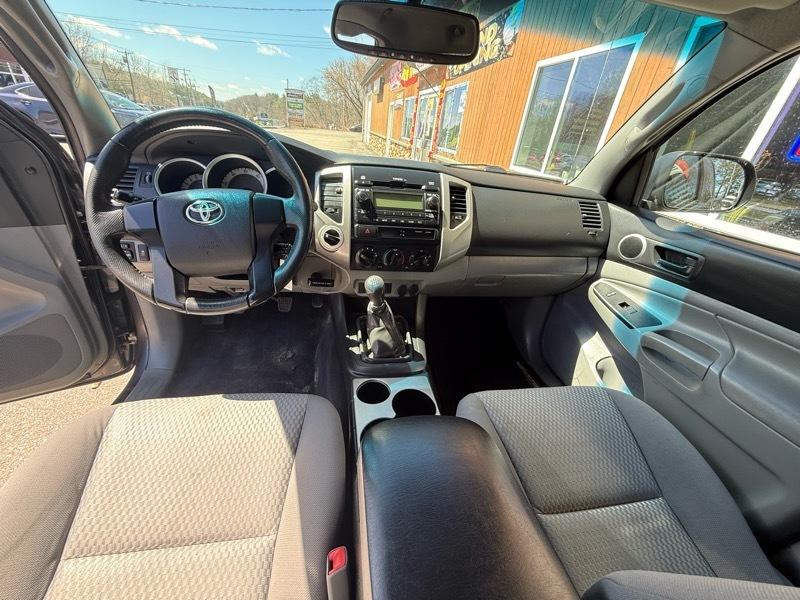 Toyota Tacoma  2012