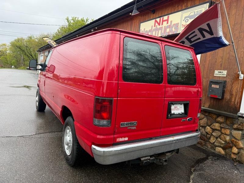 Ford Econoline  2013