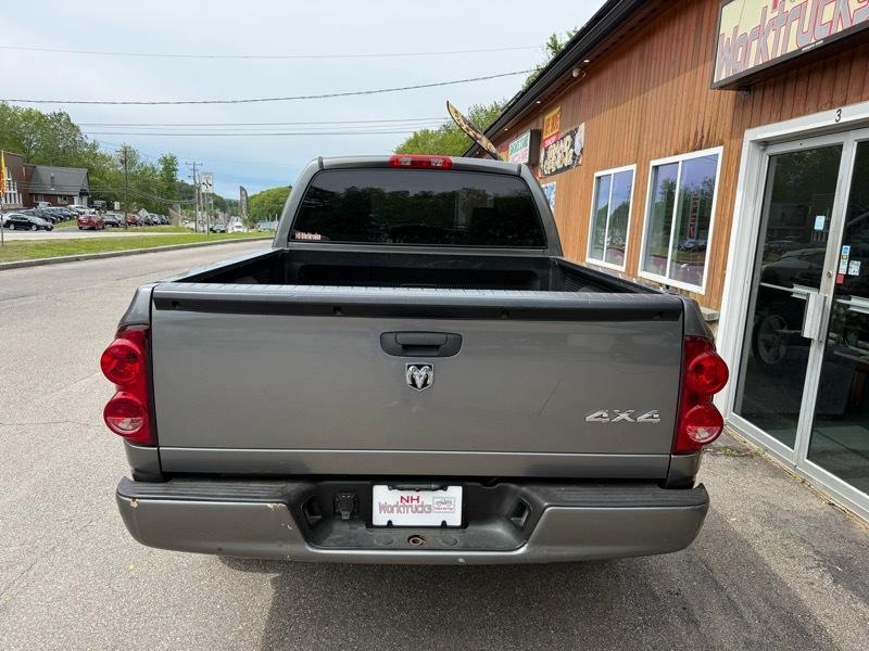 Dodge Ram 1500 ST Quad Cab Short Bed 4WD 2007