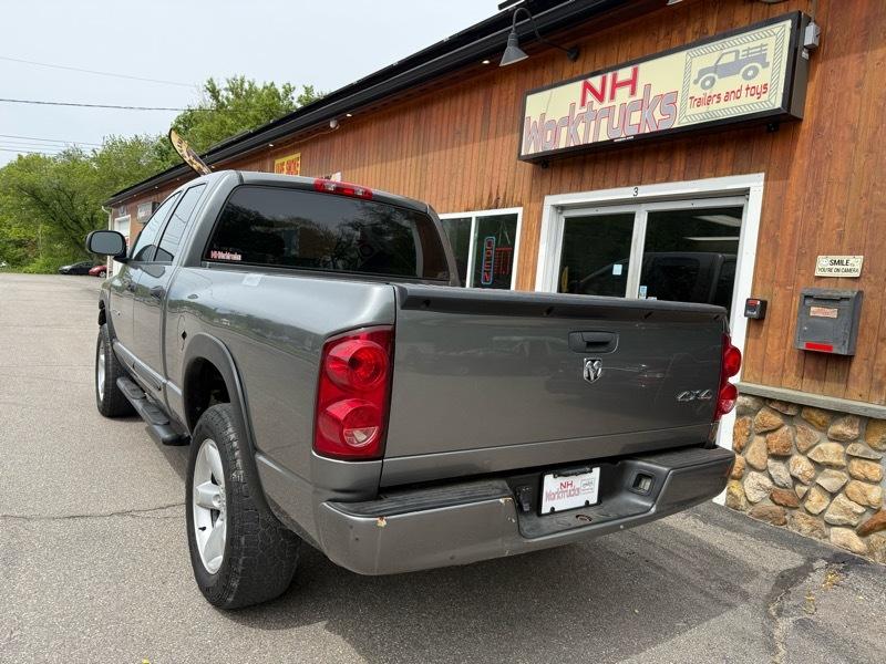 Dodge Ram 1500 ST Quad Cab Short Bed 4WD 2007
