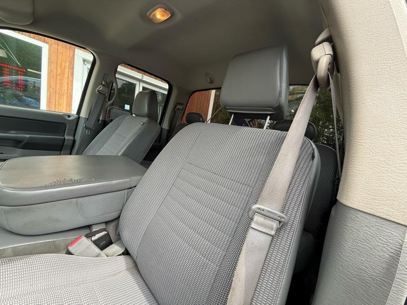 Dodge Ram 1500 ST Quad Cab Short Bed 4WD 2007
