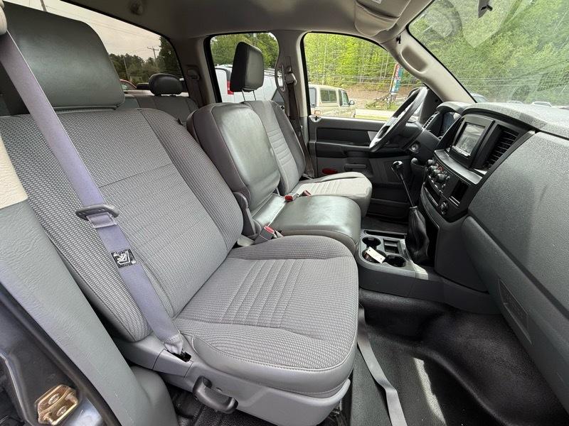 Dodge Ram 1500 ST Quad Cab Short Bed 4WD 2007