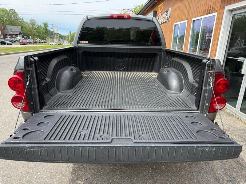 Dodge Ram 1500 ST Quad Cab Short Bed 4WD 2007