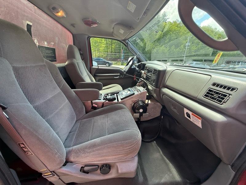 Ford F-550  2003