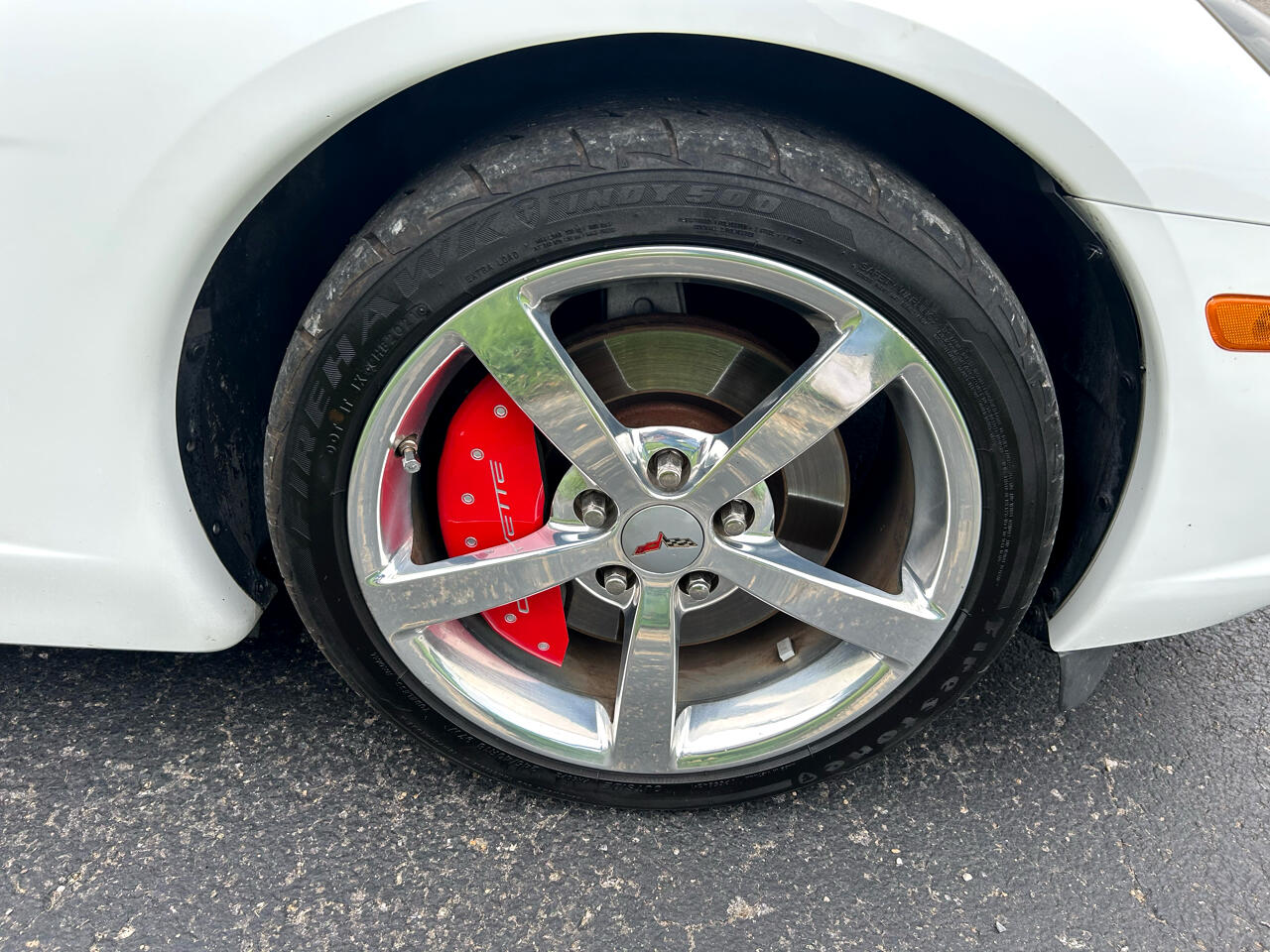 Chevrolet Corvette 2dr Cpe 2005 Chevrolet Corvette 2dr Cpe 2005