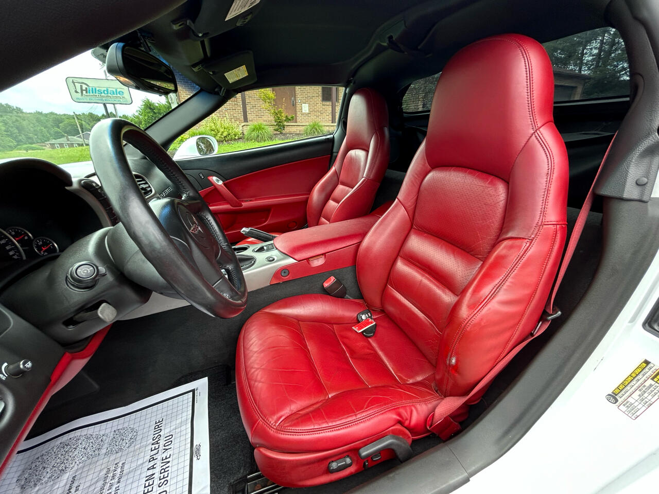 Chevrolet Corvette 2dr Cpe 2005 Chevrolet Corvette 2dr Cpe 2005