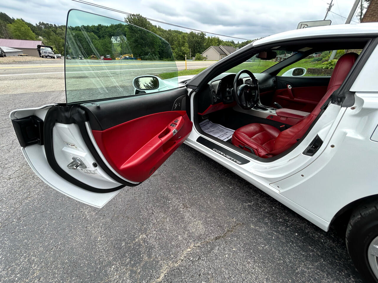 Chevrolet Corvette 2dr Cpe 2005 Chevrolet Corvette 2dr Cpe 2005