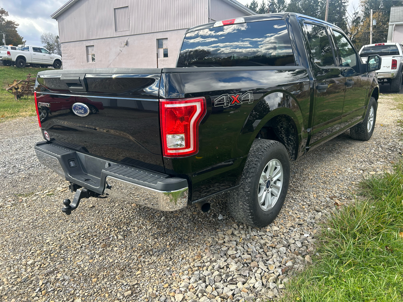 Ford F-150 4WD SuperCab 145" XLT 2017