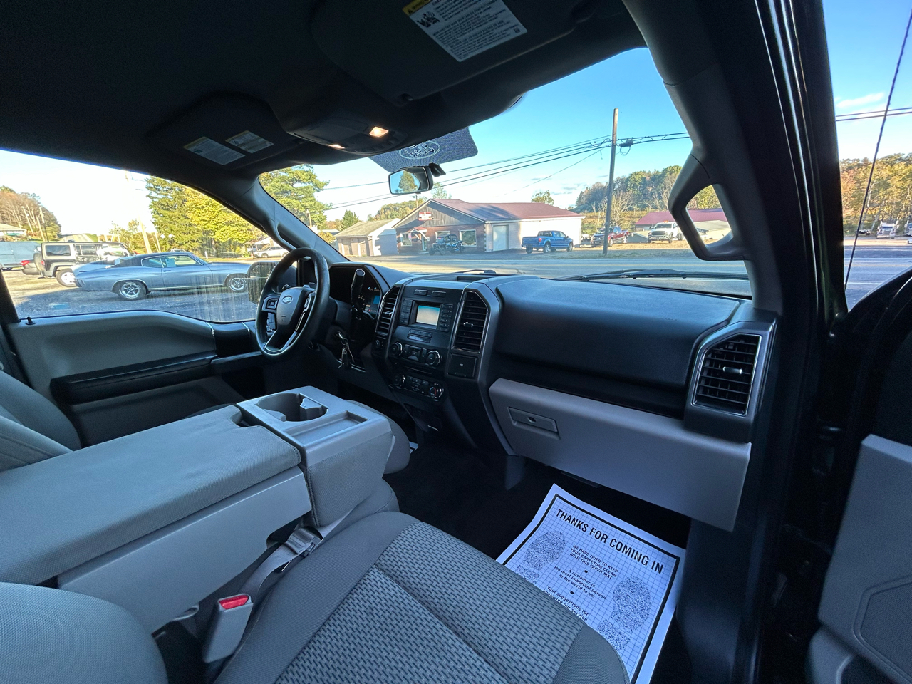 Ford F-150 4WD SuperCab 145" XLT 2017