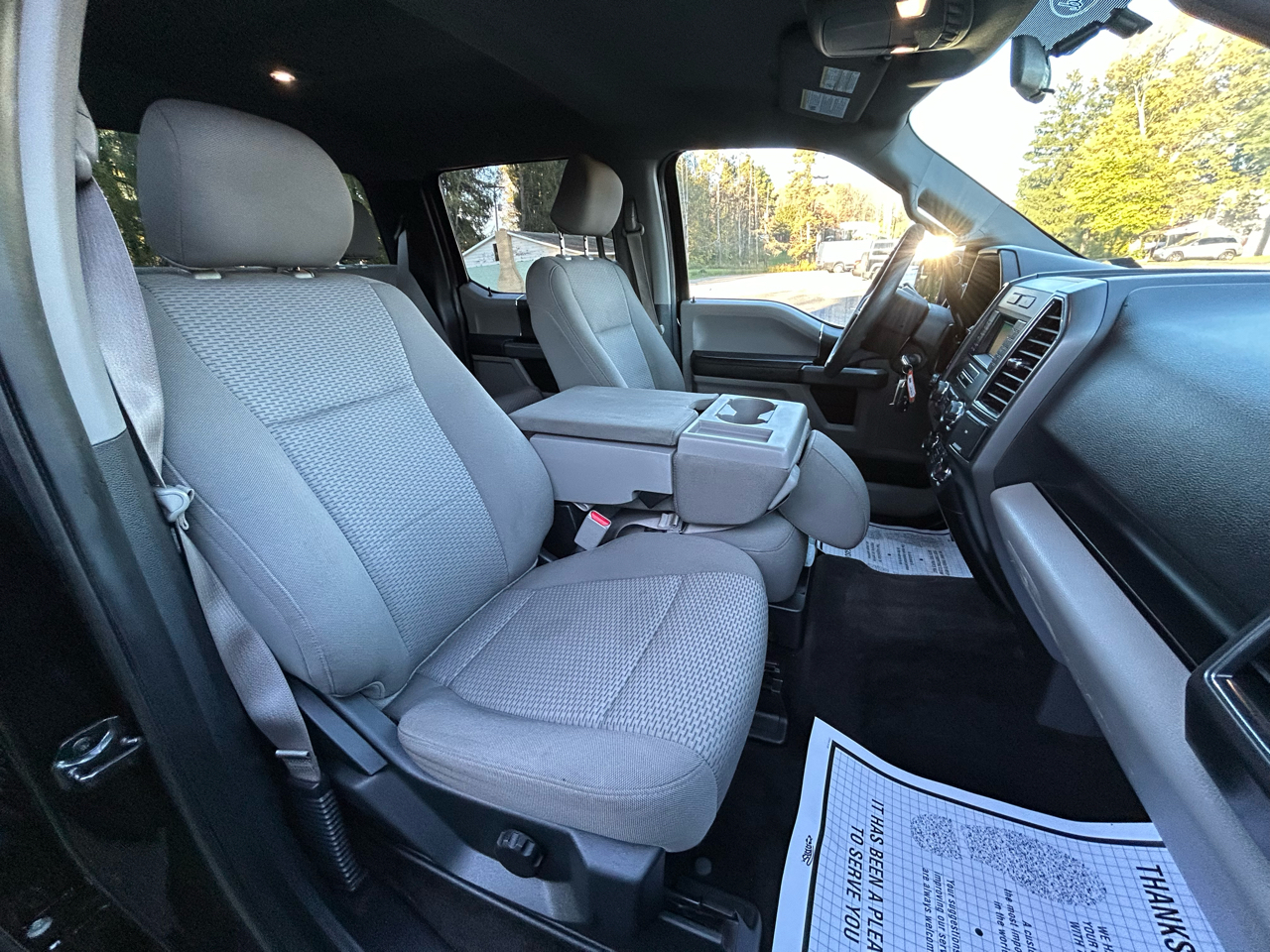 Ford F-150 4WD SuperCab 145" XLT 2017