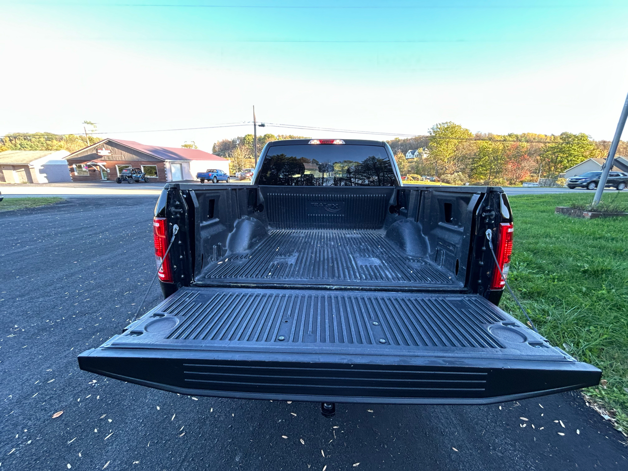 Ford F-150 4WD SuperCab 145" XLT 2017