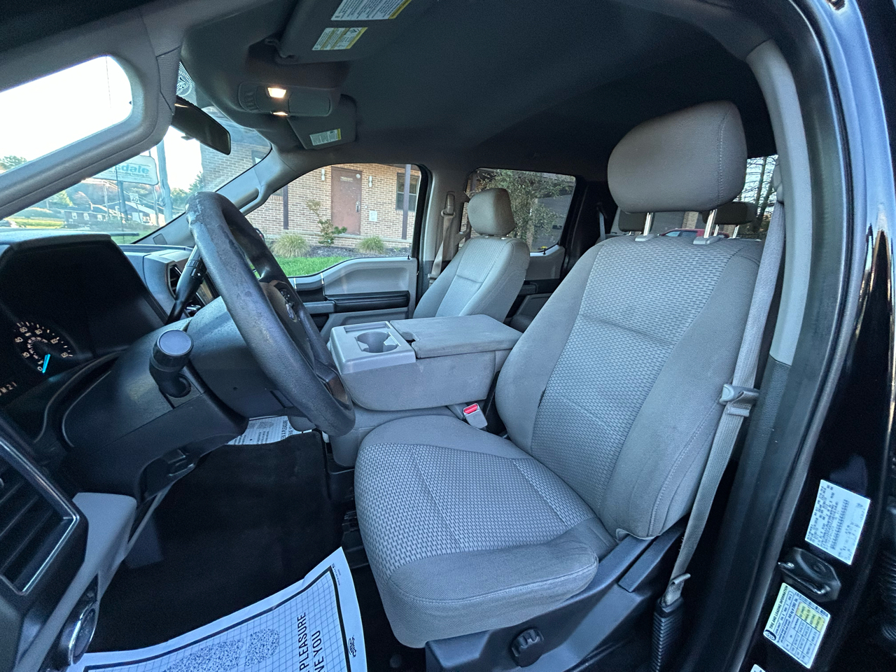 Ford F-150 4WD SuperCab 145" XLT 2017