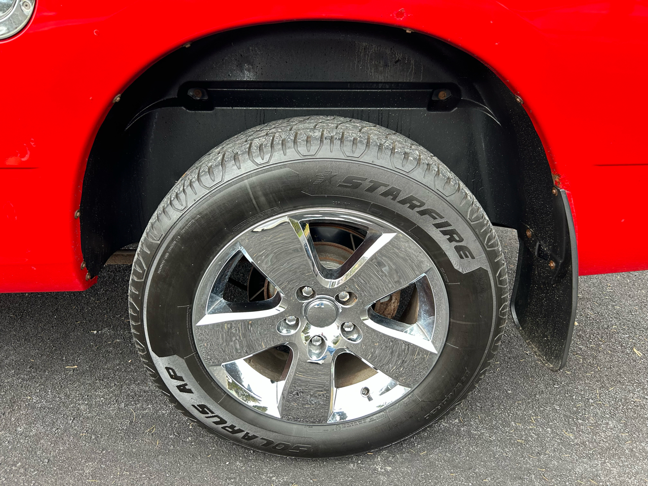 RAM 1500 4WD Reg Cab 120.5" Express 2011