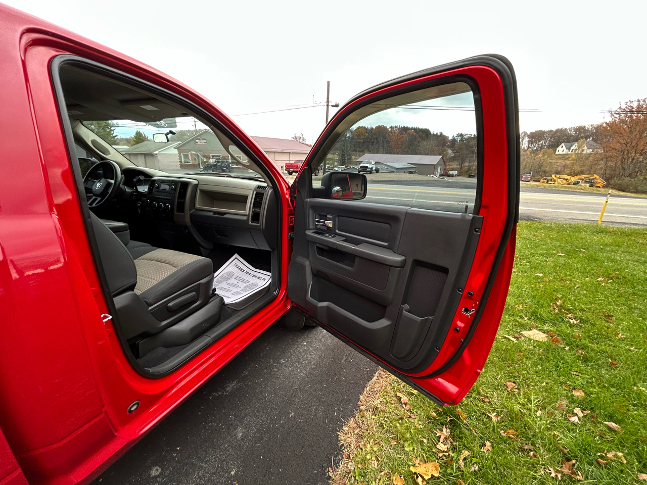RAM 1500 4WD Reg Cab 120.5" Express 2011