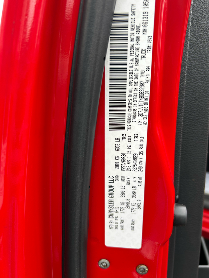 RAM 1500 4WD Reg Cab 120.5" Express 2011