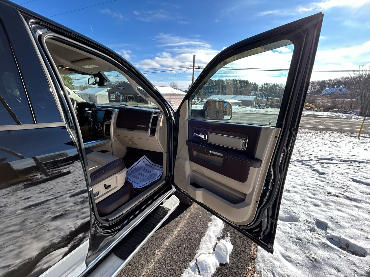 RAM 3500 4WD Crew Cab 169" Laramie 2014