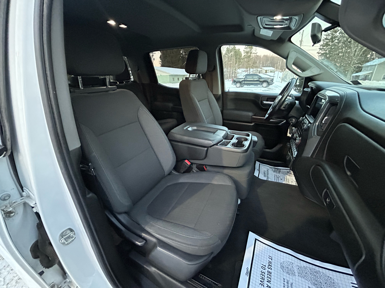 Chevrolet Silverado 1500 4WD Crew Cab 147" LT 2020