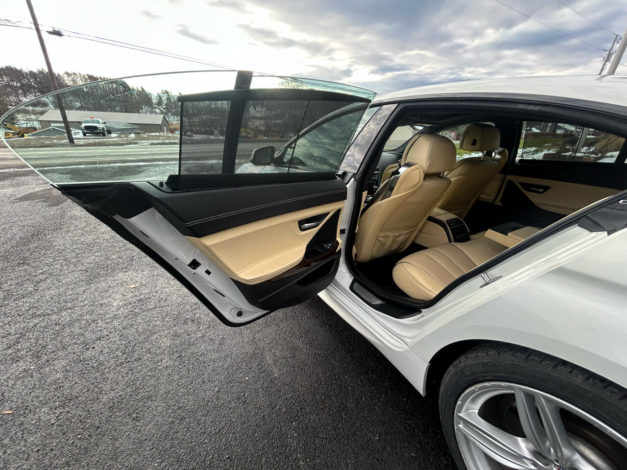 BMW 6 Series 4dr Sdn ALPINA B6 xDrive AWD Gran Coupe 2015