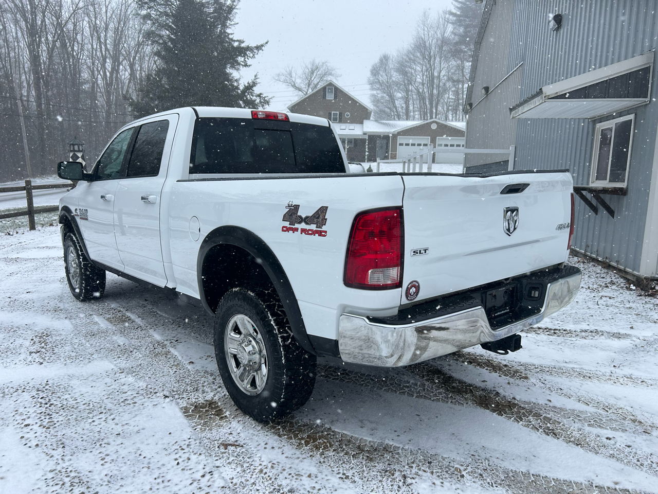 RAM 2500 4WD Crew Cab 149" SLT 2016