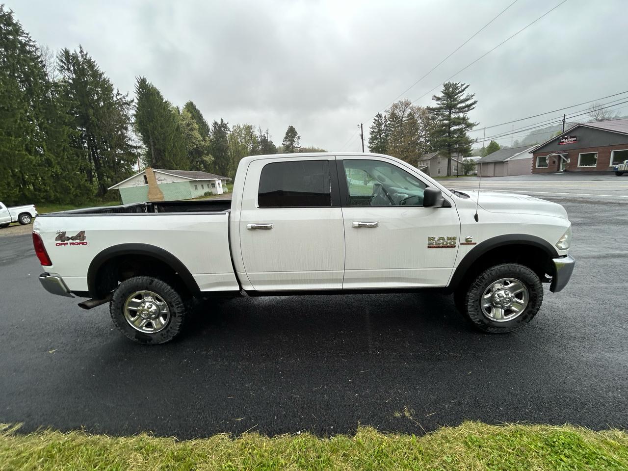 RAM 2500 4WD Crew Cab 149" SLT 2016