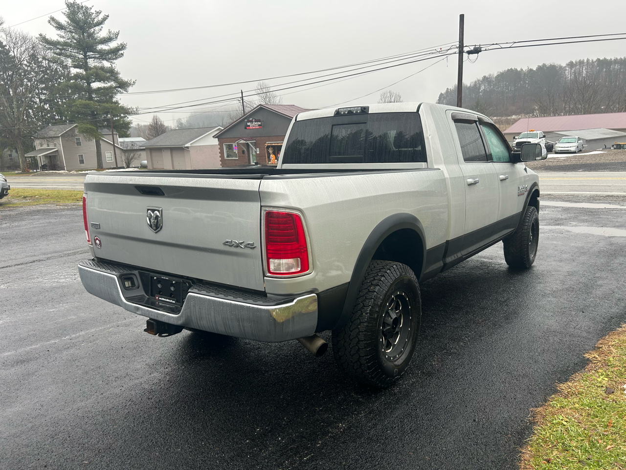 RAM 2500 4WD Mega Cab 160.5" Laramie 2013
