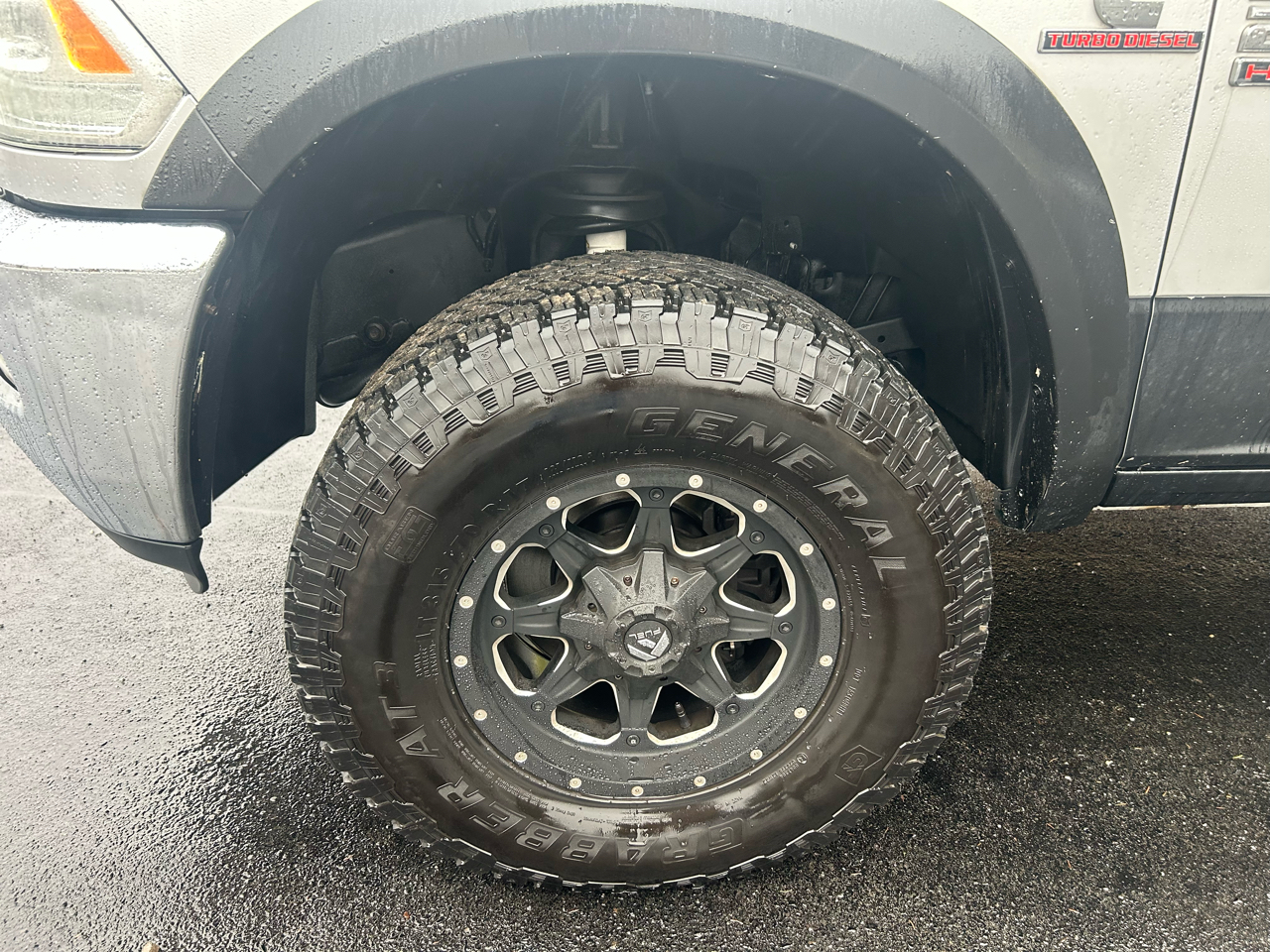 RAM 2500 4WD Mega Cab 160.5" Laramie 2013