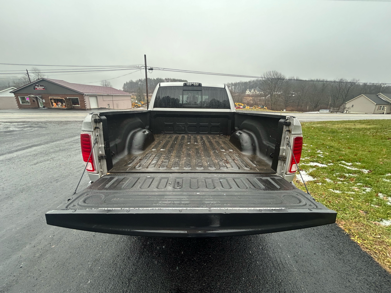 RAM 2500 4WD Mega Cab 160.5" Laramie 2013