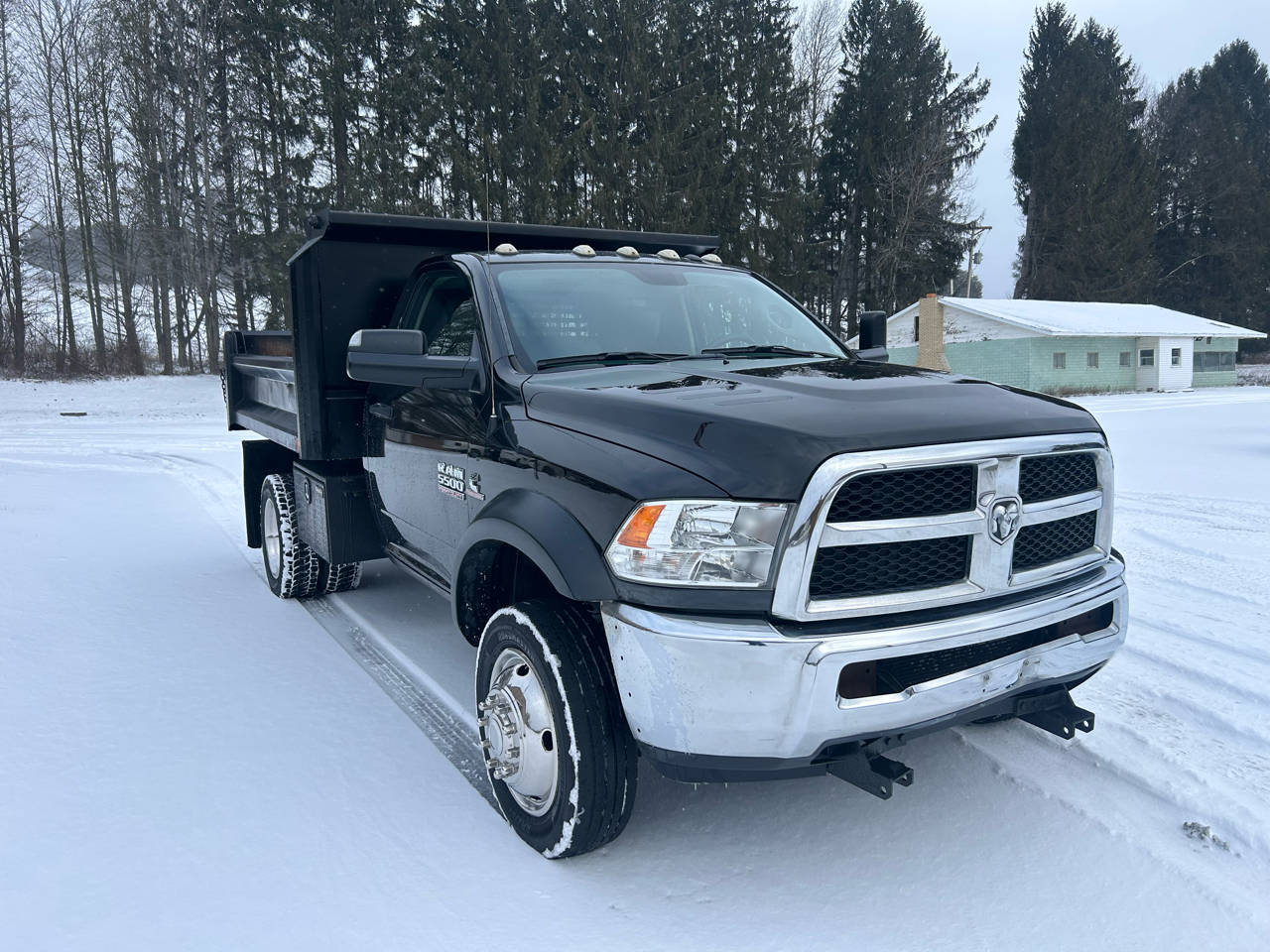 RAM 5500 Chassis Cab Tradesman 4x4 Reg Cab 60" CA 144.5" WB 2018