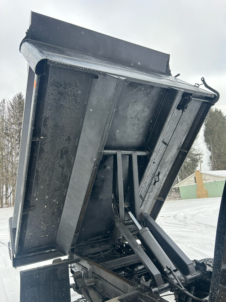 RAM 5500 Chassis Cab Tradesman 4x4 Reg Cab 60" CA 144.5" WB 2018