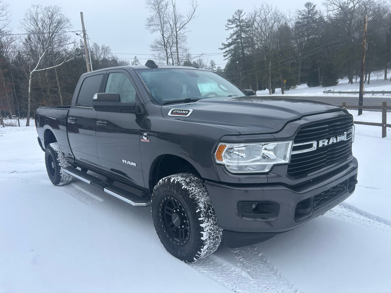 RAM 2500 Big Horn 4x4 Crew Cab 6'4" Box 2021