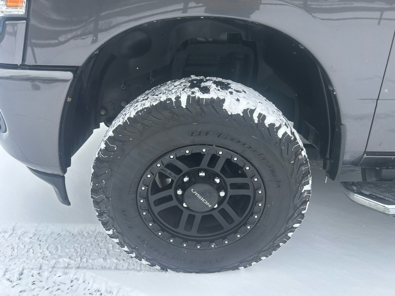 RAM 2500 Big Horn 4x4 Crew Cab 6'4" Box 2021