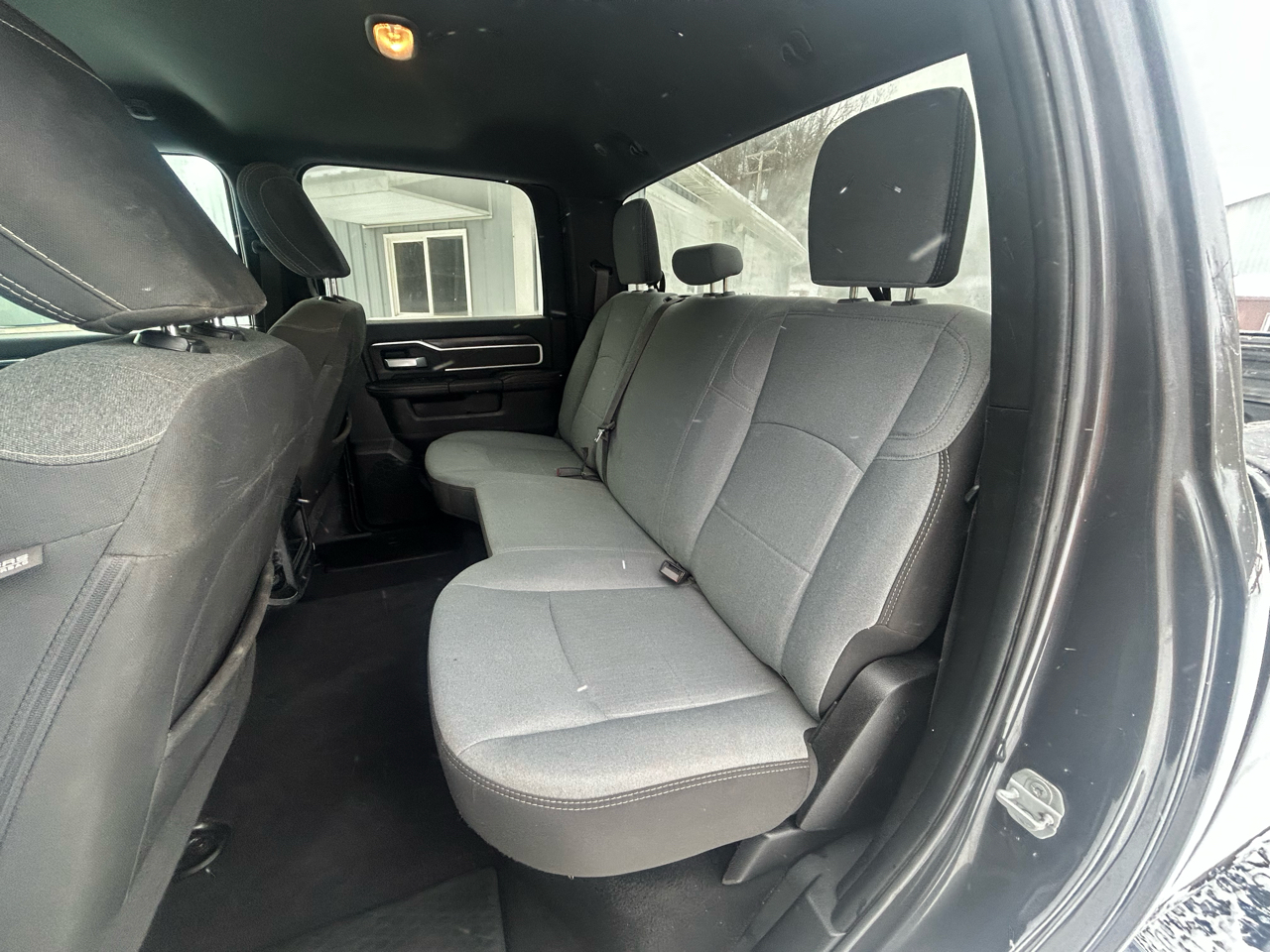 RAM 2500 Big Horn 4x4 Crew Cab 6'4" Box 2021