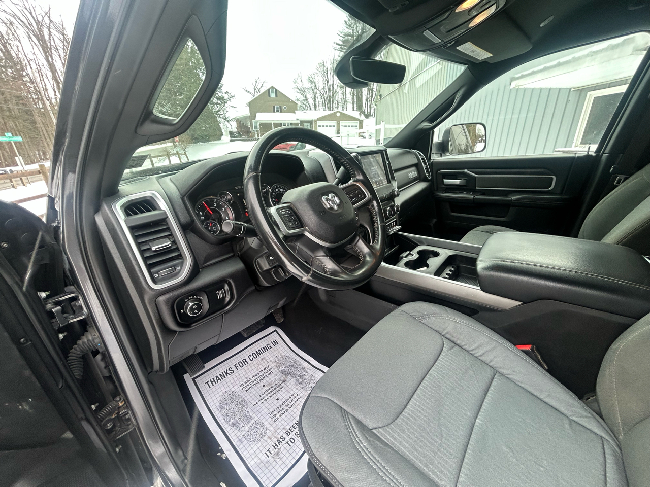 RAM 2500 Big Horn 4x4 Crew Cab 6'4" Box 2021