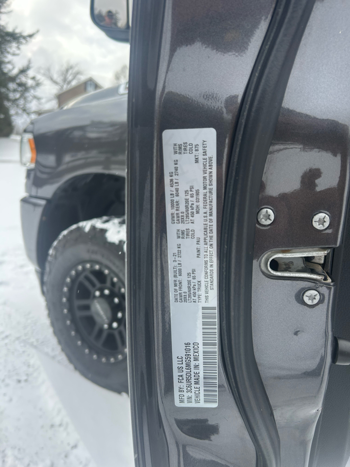 RAM 2500 Big Horn 4x4 Crew Cab 6'4" Box 2021