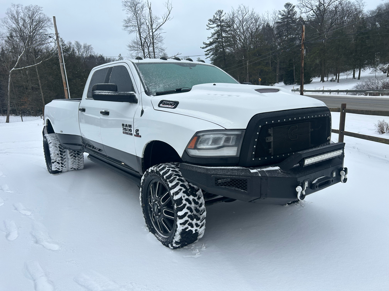 Dodge Ram 3500 4WD Crew Cab 169" SLT 2010