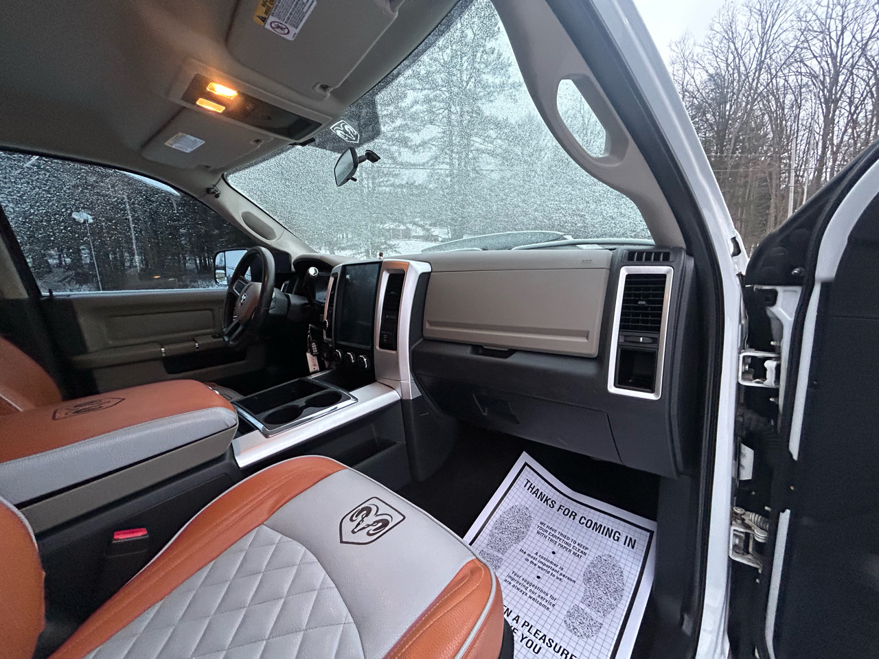 Dodge Ram 3500 4WD Crew Cab 169" SLT 2010