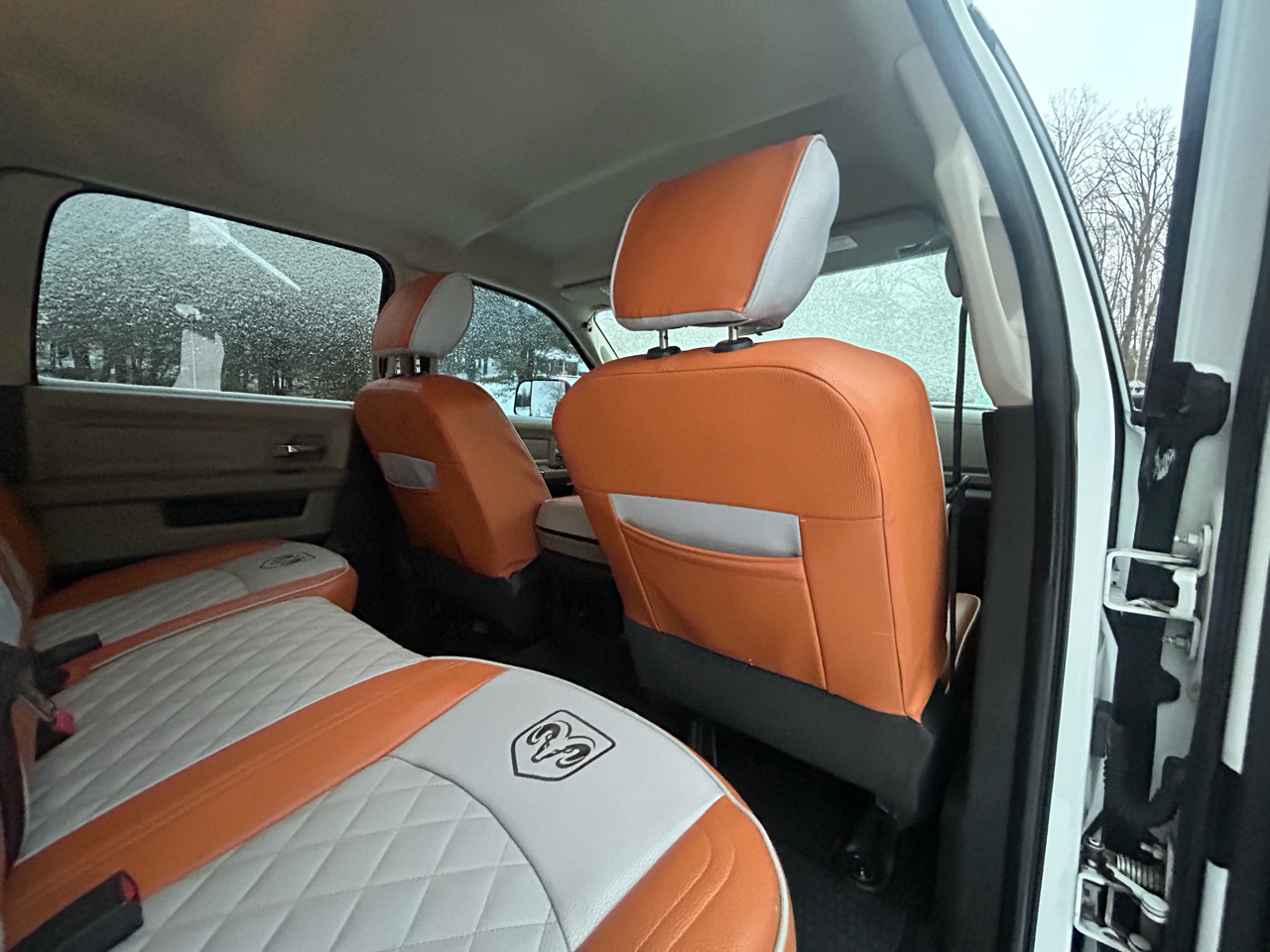 Dodge Ram 3500 4WD Crew Cab 169" SLT 2010